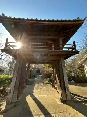中院の{uncategorized: "未分類", other: "その他", undefined: "問題あり", building: "その他建物", grave: "お墓", sacred_gate: "鳥居", guardian: "狛犬", statue: "像", buddha: "仏像", history: "歴史", nature: "自然", garden: "庭園", animal: "動物", pagoda: "塔", temizu: "手水舎", mountain_gate: "山門・神門", sanctuary: "本殿・本堂", subordinate: "末社・摂社", art: "芸術", scenery: "景色", jizo: "地蔵", ema: "絵馬", goshuin: "御朱印", omikuji: "おみくじ", items: "授与品その他", amulet: "お守り", goshuincho: "御朱印帳", eats: "食事", festival: "お祭り", votive_dance: "神楽", shichigosan: "七五三参", wedding: "結婚式", experience: "体験その他", initially: "初詣", around: "周辺", anti_infection: "感染症対策"}