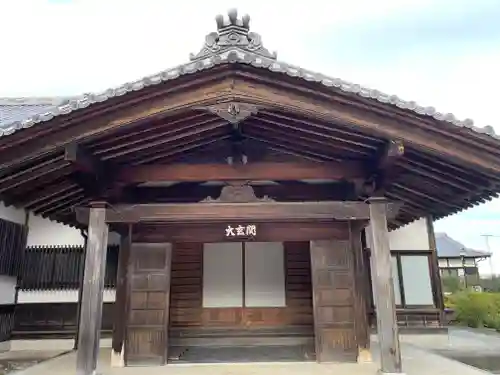 龍光寺の本殿・本堂