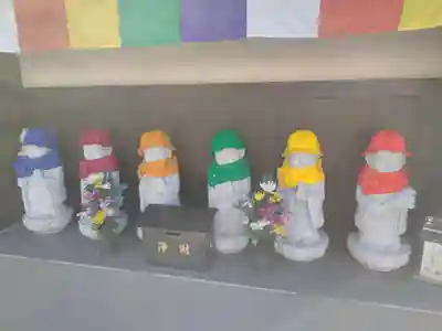 佛願寺　横浜別院の地蔵