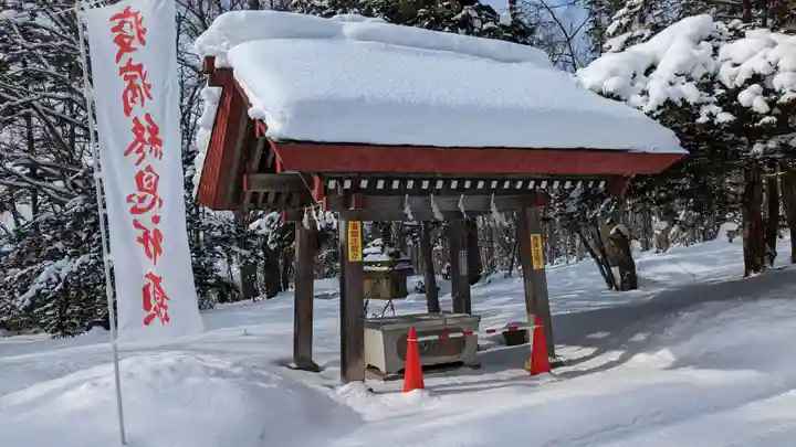 興部神社の手水舎