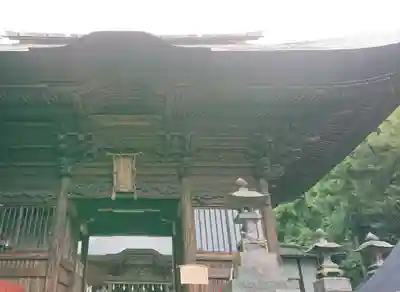 産泰神社の山門・神門