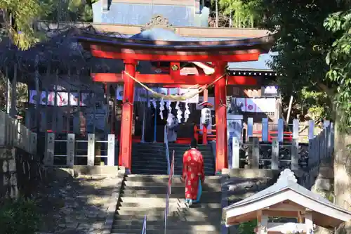 小川諏訪神社の鳥居