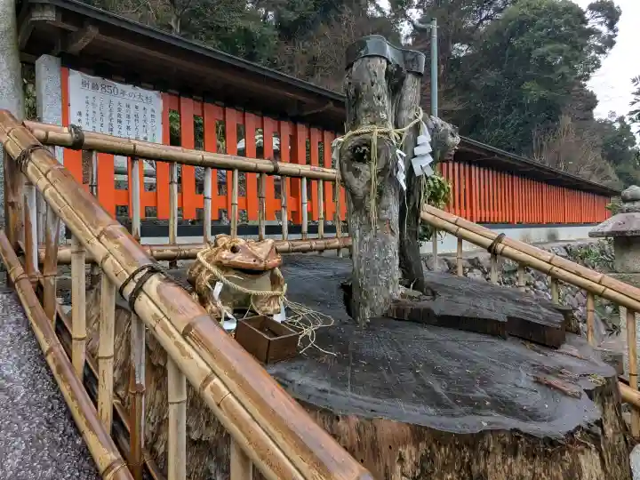 還来神社の{uncategorized: "未分類", other: "その他", undefined: "問題あり", building: "その他建物", grave: "お墓", sacred_gate: "鳥居", guardian: "狛犬", statue: "像", buddha: "仏像", history: "歴史", nature: "自然", garden: "庭園", animal: "動物", pagoda: "塔", temizu: "手水舎", mountain_gate: "山門・神門", sanctuary: "本殿・本堂", subordinate: "末社・摂社", art: "芸術", scenery: "景色", jizo: "地蔵", ema: "絵馬", goshuin: "御朱印", omikuji: "おみくじ", items: "授与品その他", amulet: "お守り", goshuincho: "御朱印帳", eats: "食事", festival: "お祭り", votive_dance: "神楽", shichigosan: "七五三参", wedding: "結婚式", experience: "体験その他", initially: "初詣", around: "周辺", anti_infection: "感染症対策"}