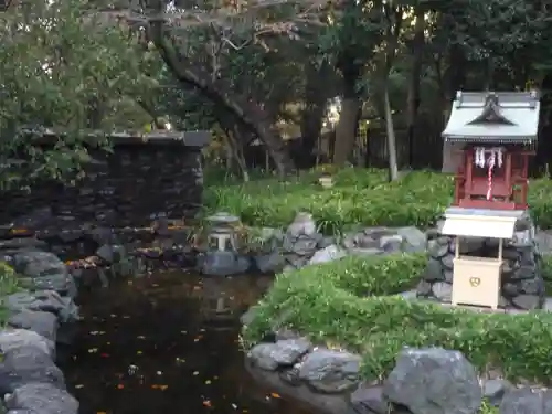 熊野神社の庭園