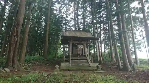 八幡神社の本殿