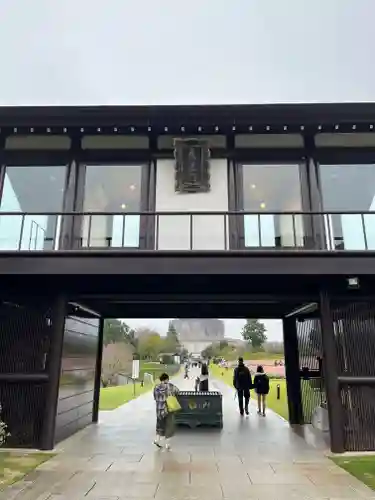 東本願寺本廟 牛久浄苑（牛久大仏）(茨城県)