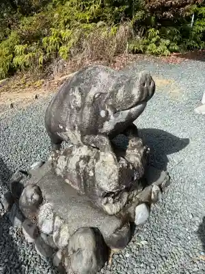 光明寺の{uncategorized: "未分類", other: "その他", undefined: "問題あり", building: "その他建物", grave: "お墓", sacred_gate: "鳥居", guardian: "狛犬", statue: "像", buddha: "仏像", history: "歴史", nature: "自然", garden: "庭園", animal: "動物", pagoda: "塔", temizu: "手水舎", mountain_gate: "山門・神門", sanctuary: "本殿・本堂", subordinate: "末社・摂社", art: "芸術", scenery: "景色", jizo: "地蔵", ema: "絵馬", goshuin: "御朱印", omikuji: "おみくじ", items: "授与品その他", amulet: "お守り", goshuincho: "御朱印帳", eats: "食事", festival: "お祭り", votive_dance: "神楽", shichigosan: "七五三参", wedding: "結婚式", experience: "体験その他", initially: "初詣", around: "周辺", anti_infection: "感染症対策"}