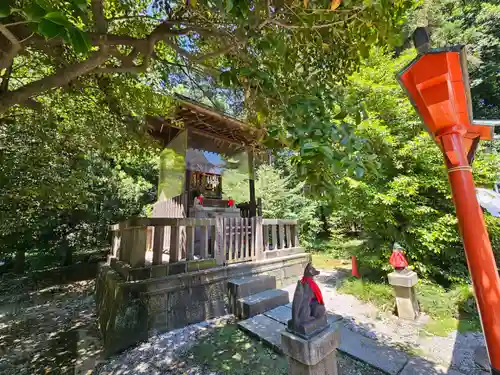 箭弓稲荷神社の末社