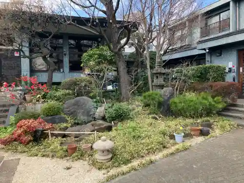 法福寺の{uncategorized: "未分類", other: "その他", undefined: "問題あり", building: "その他建物", grave: "お墓", sacred_gate: "鳥居", guardian: "狛犬", statue: "像", buddha: "仏像", history: "歴史", nature: "自然", garden: "庭園", animal: "動物", pagoda: "塔", temizu: "手水舎", mountain_gate: "山門・神門", sanctuary: "本殿・本堂", subordinate: "末社・摂社", art: "芸術", scenery: "景色", jizo: "地蔵", ema: "絵馬", goshuin: "御朱印", omikuji: "おみくじ", items: "授与品その他", amulet: "お守り", goshuincho: "御朱印帳", eats: "食事", festival: "お祭り", votive_dance: "神楽", shichigosan: "七五三参", wedding: "結婚式", experience: "体験その他", initially: "初詣", around: "周辺", anti_infection: "感染症対策"}