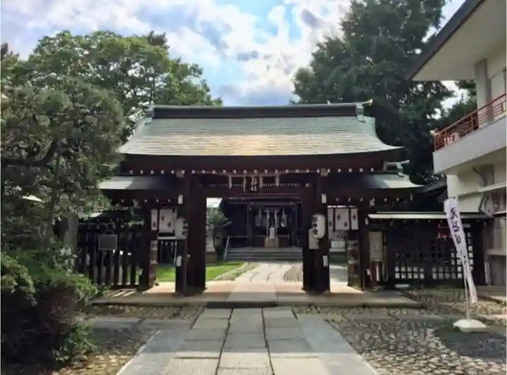 小岩神社の山門・神門