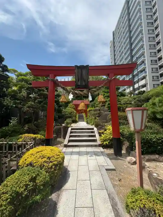 白島稲荷神社の鳥居