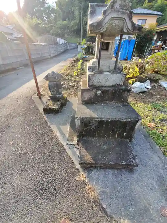 赤城神社 (勧農城跡)の末社・摂社