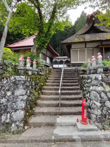 長福寺の山門・神門