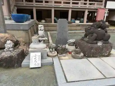 鎮國寺の{uncategorized: "未分類", other: "その他", undefined: "問題あり", building: "その他建物", grave: "お墓", sacred_gate: "鳥居", guardian: "狛犬", statue: "像", buddha: "仏像", history: "歴史", nature: "自然", garden: "庭園", animal: "動物", pagoda: "塔", temizu: "手水舎", mountain_gate: "山門・神門", sanctuary: "本殿・本堂", subordinate: "末社・摂社", art: "芸術", scenery: "景色", jizo: "地蔵", ema: "絵馬", goshuin: "御朱印", omikuji: "おみくじ", items: "授与品その他", amulet: "お守り", goshuincho: "御朱印帳", eats: "食事", festival: "お祭り", votive_dance: "神楽", shichigosan: "七五三参", wedding: "結婚式", experience: "体験その他", initially: "初詣", around: "周辺", anti_infection: "感染症対策"}