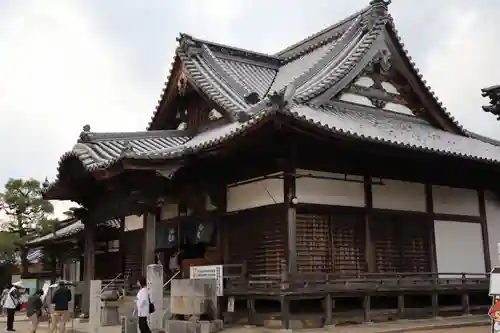 長尾寺の本殿・本堂
