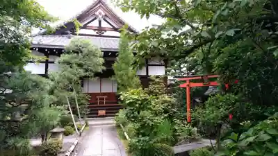 宝蔵寺の本殿・本堂