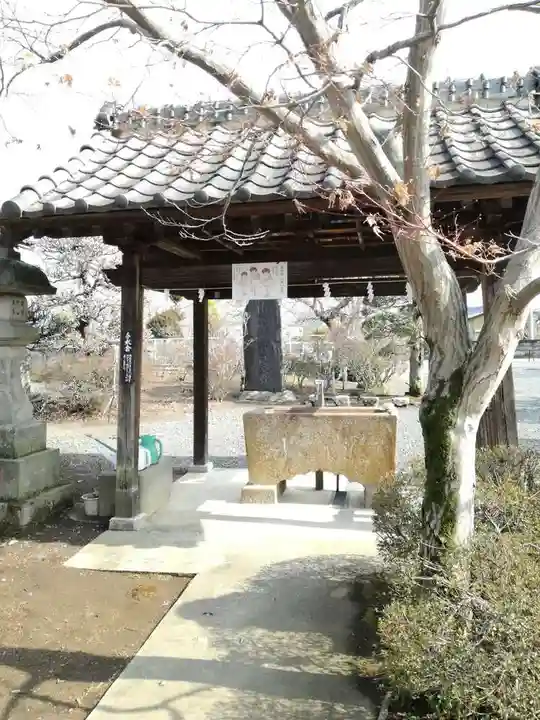 境香取神社の手水舎