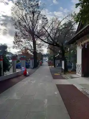 鈴鹿明神社の{uncategorized: "未分類", other: "その他", undefined: "問題あり", building: "その他建物", grave: "お墓", sacred_gate: "鳥居", guardian: "狛犬", statue: "像", buddha: "仏像", history: "歴史", nature: "自然", garden: "庭園", animal: "動物", pagoda: "塔", temizu: "手水舎", mountain_gate: "山門・神門", sanctuary: "本殿・本堂", subordinate: "末社・摂社", art: "芸術", scenery: "景色", jizo: "地蔵", ema: "絵馬", goshuin: "御朱印", omikuji: "おみくじ", items: "授与品その他", amulet: "お守り", goshuincho: "御朱印帳", eats: "食事", festival: "お祭り", votive_dance: "神楽", shichigosan: "七五三参", wedding: "結婚式", experience: "体験その他", initially: "初詣", around: "周辺", anti_infection: "感染症対策"}