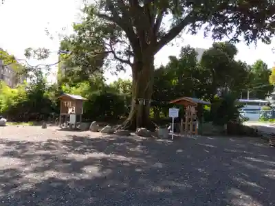 石坐神社(滋賀県)