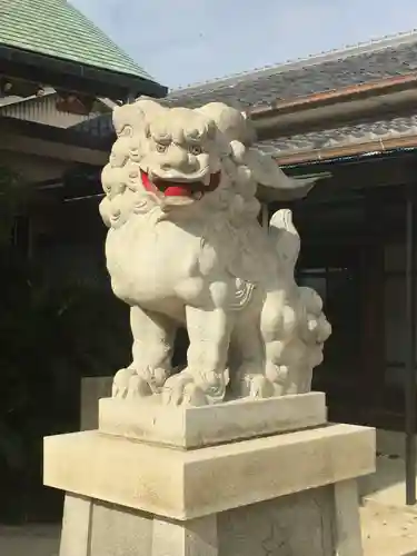 三津神社の狛犬