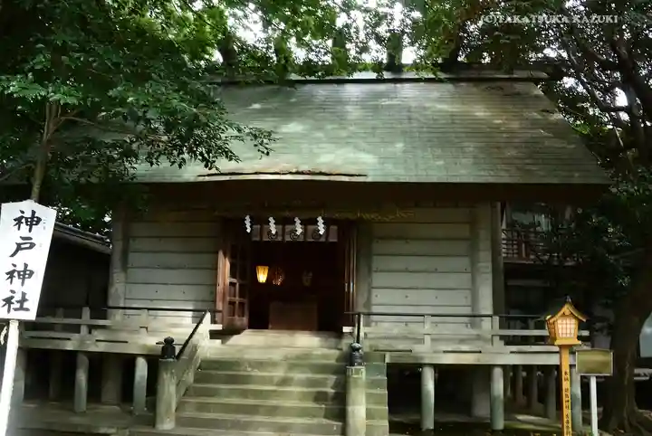 前鳥神社の末社・摂社