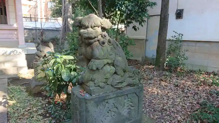 八雲氷川神社の狛犬