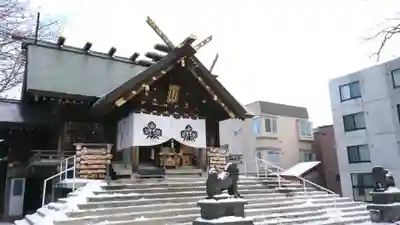 札幌諏訪神社の本殿・本堂