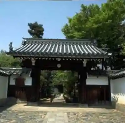 龍泉庵の山門・神門