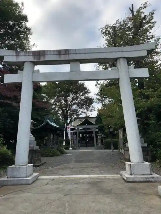 立川熊野神社の鳥居