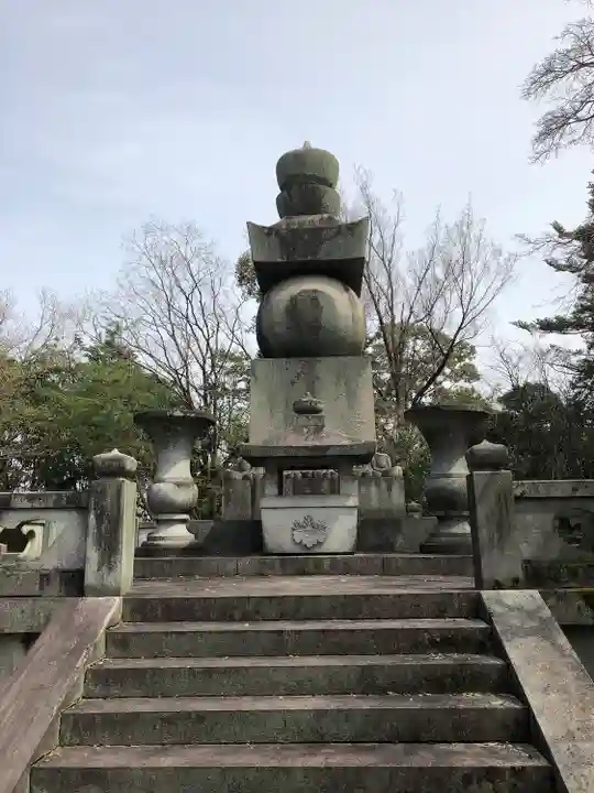 豊国廟(豊国神社飛地境内)の塔