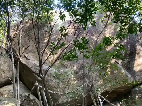 越木岩神社(兵庫県)