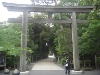寒川神社の鳥居