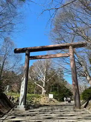 北海道神宮の{uncategorized: "未分類", other: "その他", undefined: "問題あり", building: "その他建物", grave: "お墓", sacred_gate: "鳥居", guardian: "狛犬", statue: "像", buddha: "仏像", history: "歴史", nature: "自然", garden: "庭園", animal: "動物", pagoda: "塔", temizu: "手水舎", mountain_gate: "山門・神門", sanctuary: "本殿・本堂", subordinate: "末社・摂社", art: "芸術", scenery: "景色", jizo: "地蔵", ema: "絵馬", goshuin: "御朱印", omikuji: "おみくじ", items: "授与品その他", amulet: "お守り", goshuincho: "御朱印帳", eats: "食事", festival: "お祭り", votive_dance: "神楽", shichigosan: "七五三参", wedding: "結婚式", experience: "体験その他", initially: "初詣", around: "周辺", anti_infection: "感染症対策"}