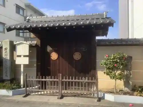誓願寺の山門・神門