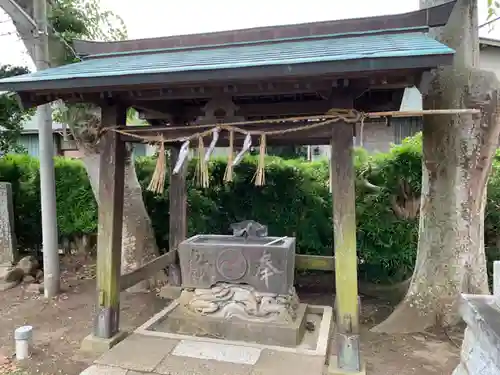 神明神社の手水舎