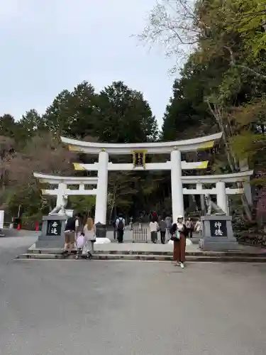 三峯神社の{uncategorized: "未分類", other: "その他", undefined: "問題あり", building: "その他建物", grave: "お墓", sacred_gate: "鳥居", guardian: "狛犬", statue: "像", buddha: "仏像", history: "歴史", nature: "自然", garden: "庭園", animal: "動物", pagoda: "塔", temizu: "手水舎", mountain_gate: "山門・神門", sanctuary: "本殿・本堂", subordinate: "末社・摂社", art: "芸術", scenery: "景色", jizo: "地蔵", ema: "絵馬", goshuin: "御朱印", omikuji: "おみくじ", items: "授与品その他", amulet: "お守り", goshuincho: "御朱印帳", eats: "食事", festival: "お祭り", votive_dance: "神楽", shichigosan: "七五三参", wedding: "結婚式", experience: "体験その他", initially: "初詣", around: "周辺", anti_infection: "感染症対策"}