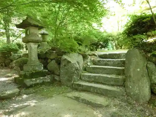 両子寺の建物その他