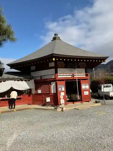 明智寺の本殿・本堂