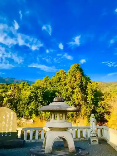 六所大仏のその他建物