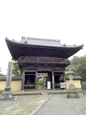 鶴林寺の山門・神門