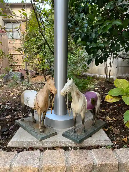 【閉業】小石川大神宮の像