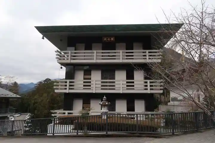 久遠寺(山梨県)