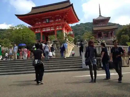 清水寺の山門