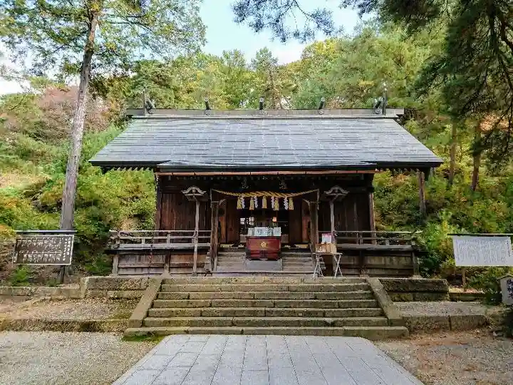 建勲神社の本殿・本堂
