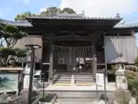 石薬師寺の本殿・本堂