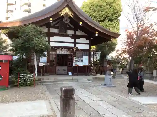 三輪神社の本殿・本堂