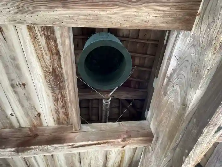 地安寺の{uncategorized: "未分類", other: "その他", undefined: "問題あり", building: "その他建物", grave: "お墓", sacred_gate: "鳥居", guardian: "狛犬", statue: "像", buddha: "仏像", history: "歴史", nature: "自然", garden: "庭園", animal: "動物", pagoda: "塔", temizu: "手水舎", mountain_gate: "山門・神門", sanctuary: "本殿・本堂", subordinate: "末社・摂社", art: "芸術", scenery: "景色", jizo: "地蔵", ema: "絵馬", goshuin: "御朱印", omikuji: "おみくじ", items: "授与品その他", amulet: "お守り", goshuincho: "御朱印帳", eats: "食事", festival: "お祭り", votive_dance: "神楽", shichigosan: "七五三参", wedding: "結婚式", experience: "体験その他", initially: "初詣", around: "周辺", anti_infection: "感染症対策"}