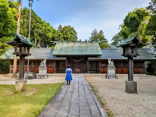 明治川神社の本殿・本堂