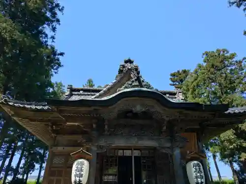 守りの神　藤基神社の{uncategorized: "未分類", other: "その他", undefined: "問題あり", building: "その他建物", grave: "お墓", sacred_gate: "鳥居", guardian: "狛犬", statue: "像", buddha: "仏像", history: "歴史", nature: "自然", garden: "庭園", animal: "動物", pagoda: "塔", temizu: "手水舎", mountain_gate: "山門・神門", sanctuary: "本殿・本堂", subordinate: "末社・摂社", art: "芸術", scenery: "景色", jizo: "地蔵", ema: "絵馬", goshuin: "御朱印", omikuji: "おみくじ", items: "授与品その他", amulet: "お守り", goshuincho: "御朱印帳", eats: "食事", festival: "お祭り", votive_dance: "神楽", shichigosan: "七五三参", wedding: "結婚式", experience: "体験その他", initially: "初詣", around: "周辺", anti_infection: "感染症対策"}