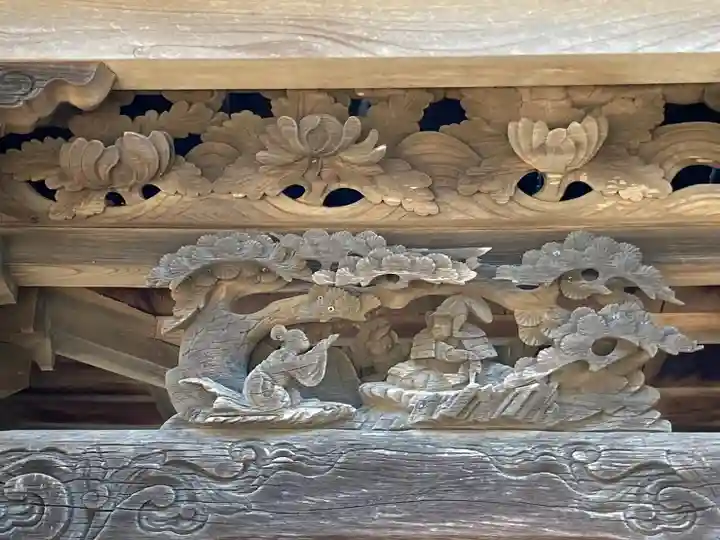 甲八幡神社の本殿・本堂